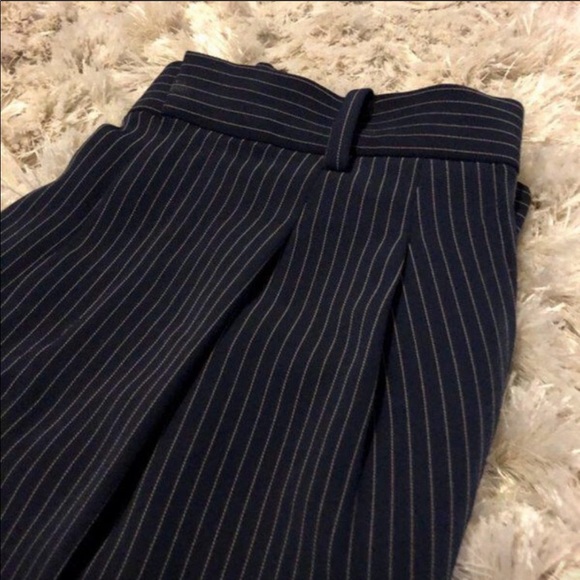 UNIQLO Pinstripe Dress Taper Pant Small - Picture 4 of 6